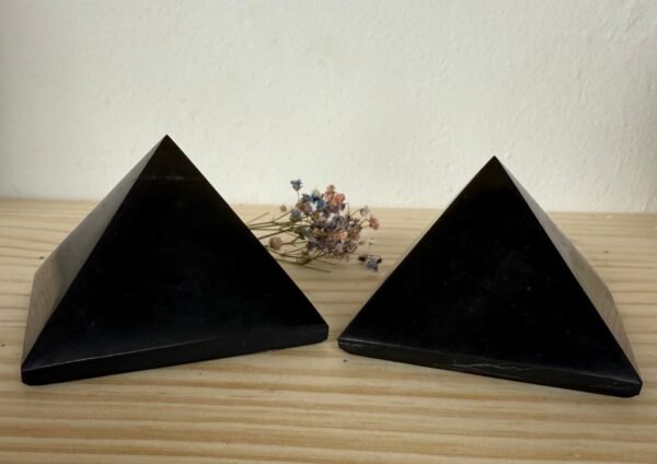 piramide shungit Organita Shungit