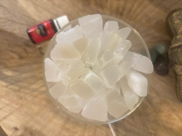 Aromaterapia & Selenita: una sinergia para el alma
