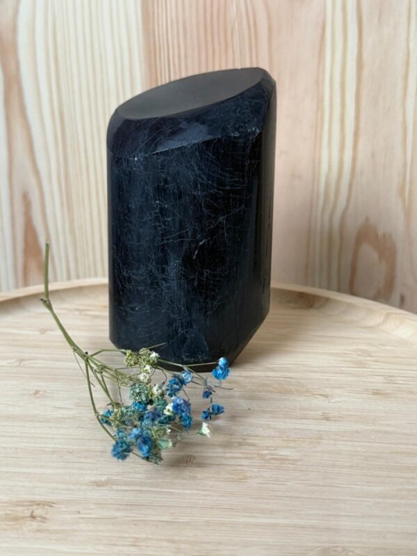 turmalina pulida grande 1 Turmalina Pulida